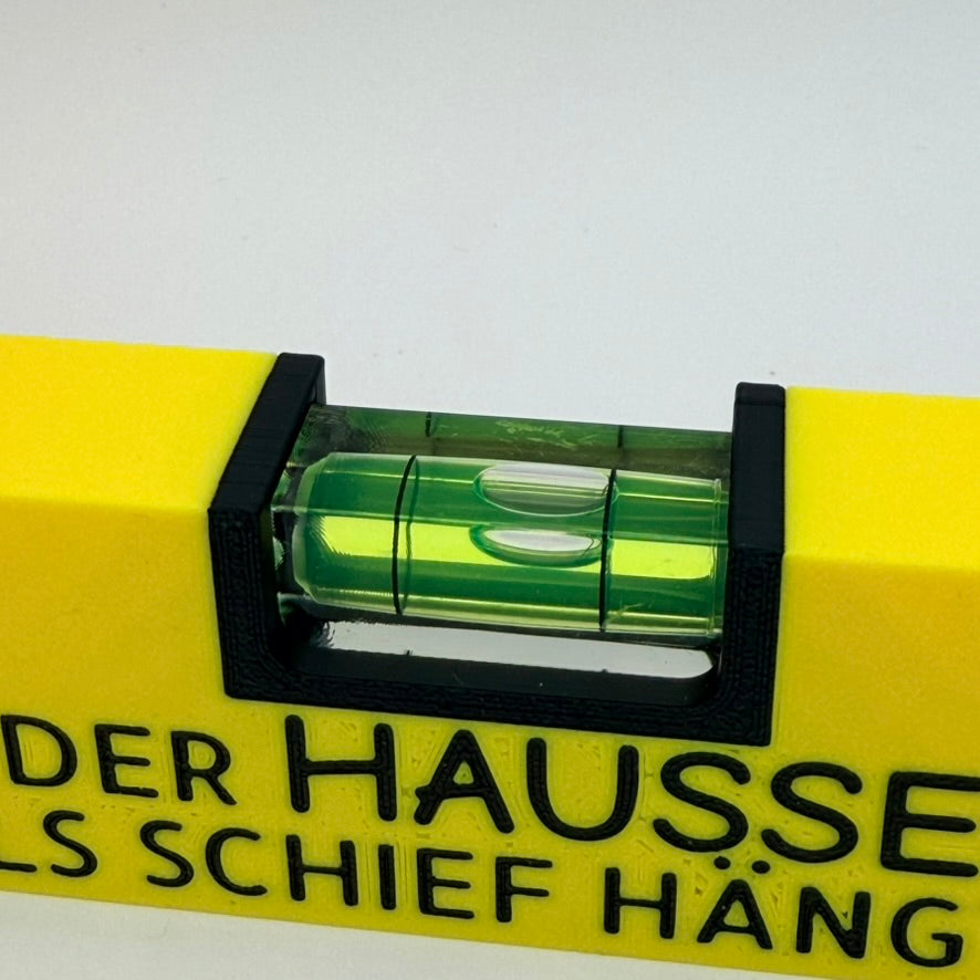 Geschenk zum Einzug Wasserwaage mit Spruch "Damit der Haussegen niemals schief hängt"