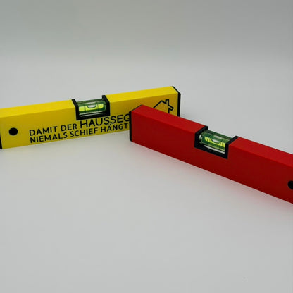 Geschenk zum Einzug Wasserwaage mit Spruch "Damit der Haussegen niemals schief hängt"