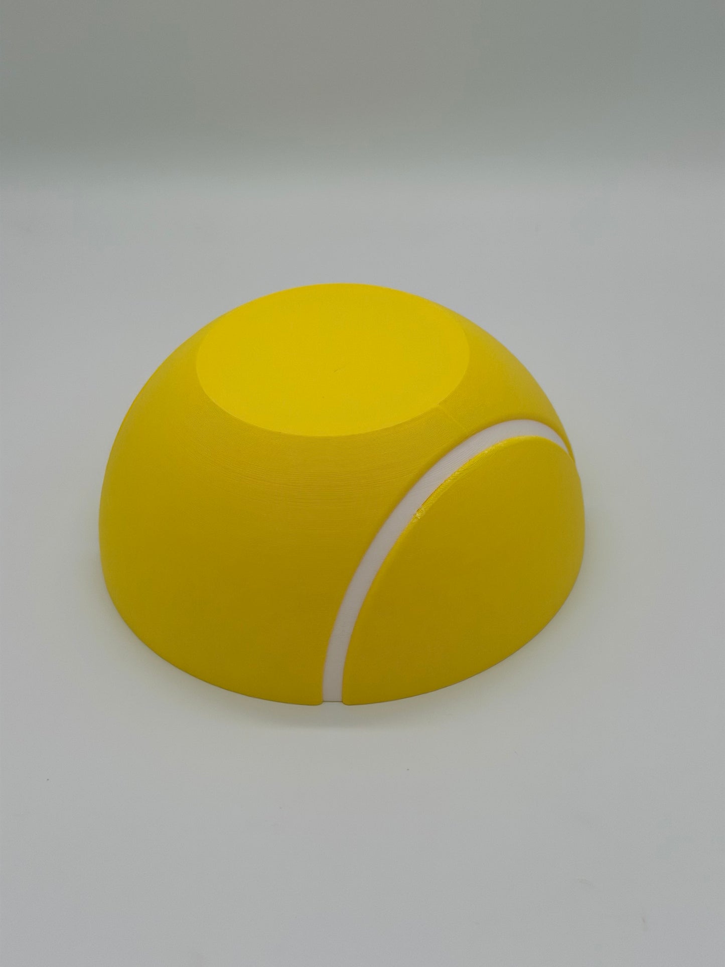 Tennisball Snackschale mit 4 Fächern | Tennis Deko & Geschenk | Snack Schale Gelb Weiß | Servierschale für Snacks | Tennis Geschenkidee